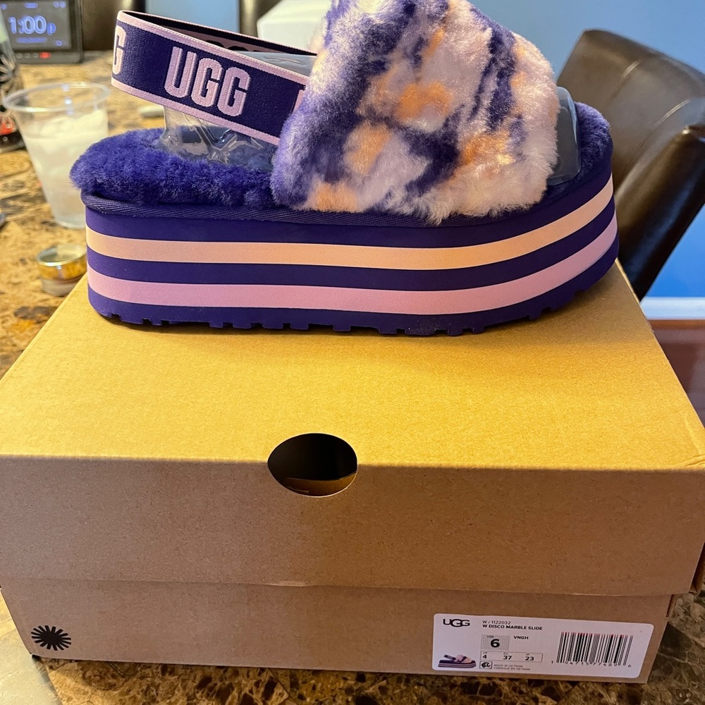 Authentic Ugg Slingback slippers
